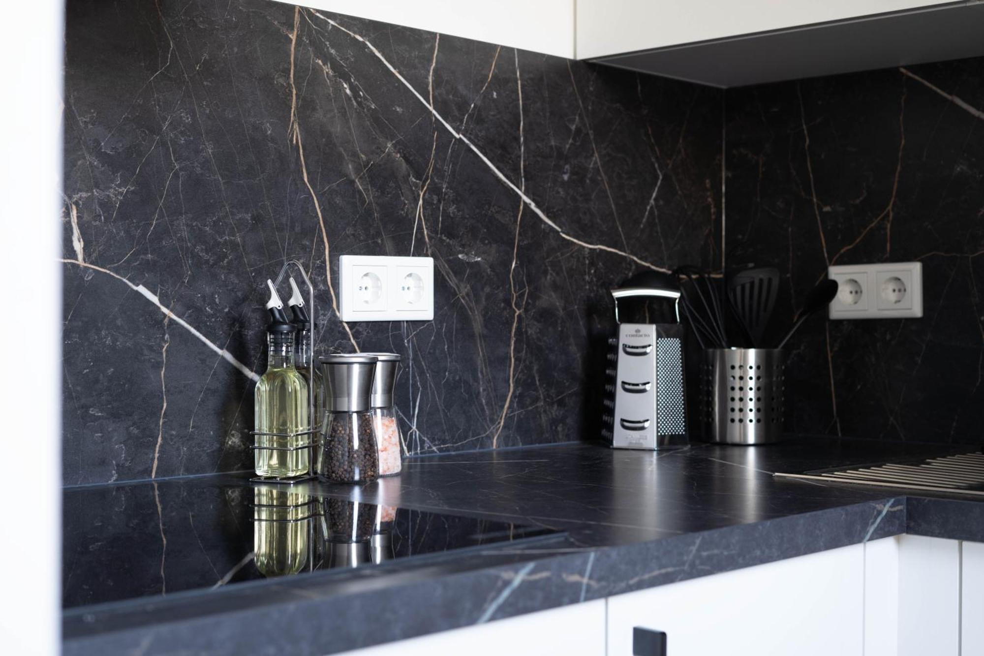 Schoene Apartments In Der Innenstadt I Home2Share ออสนาบรึค ภายนอก รูปภาพ