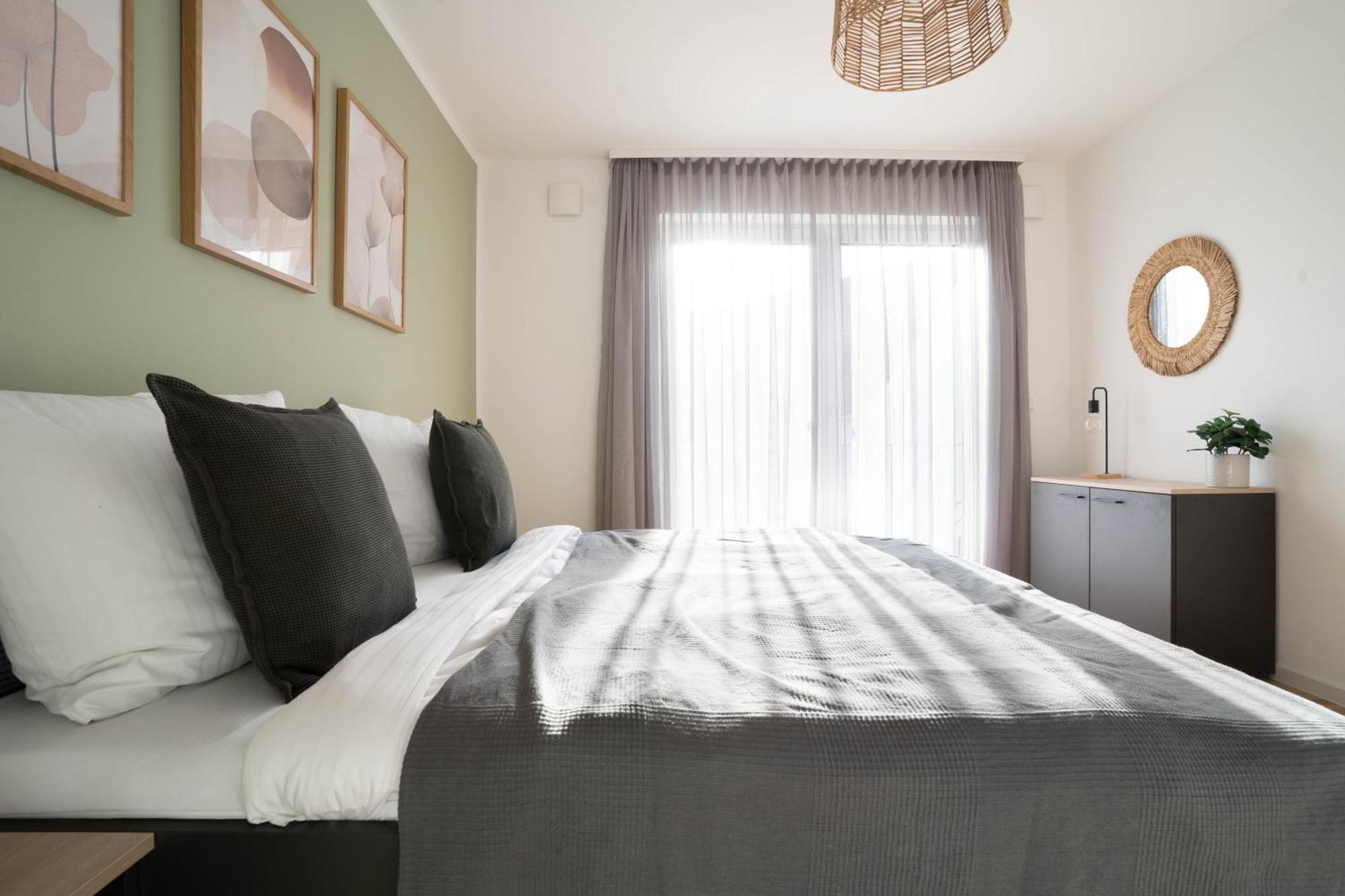Schoene Apartments In Der Innenstadt I Home2Share ออสนาบรึค ภายนอก รูปภาพ