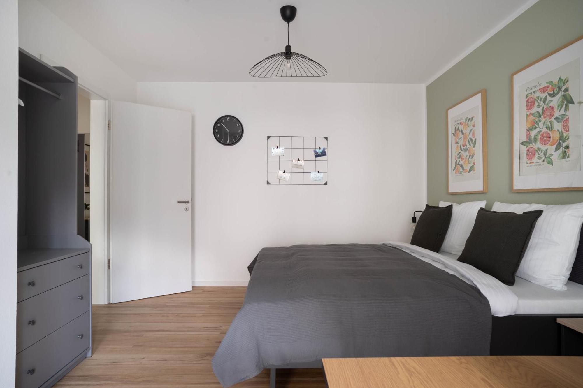 Schoene Apartments In Der Innenstadt I Home2Share ออสนาบรึค ภายนอก รูปภาพ