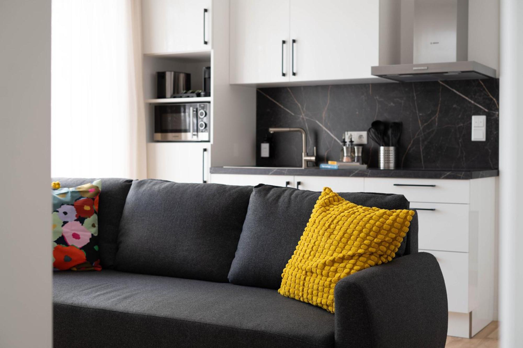 Schoene Apartments In Der Innenstadt I Home2Share ออสนาบรึค ภายนอก รูปภาพ