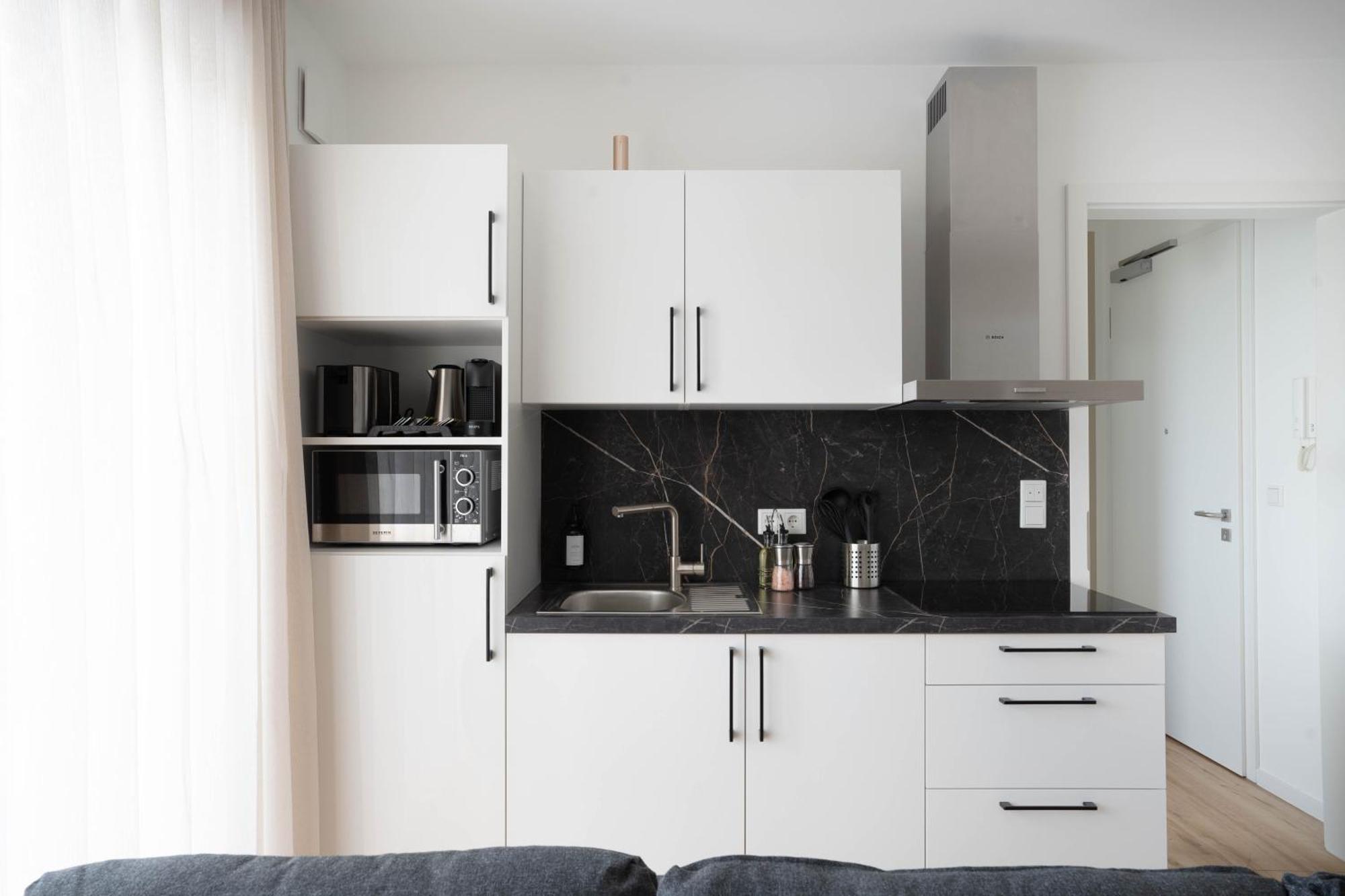 Schoene Apartments In Der Innenstadt I Home2Share ออสนาบรึค ภายนอก รูปภาพ