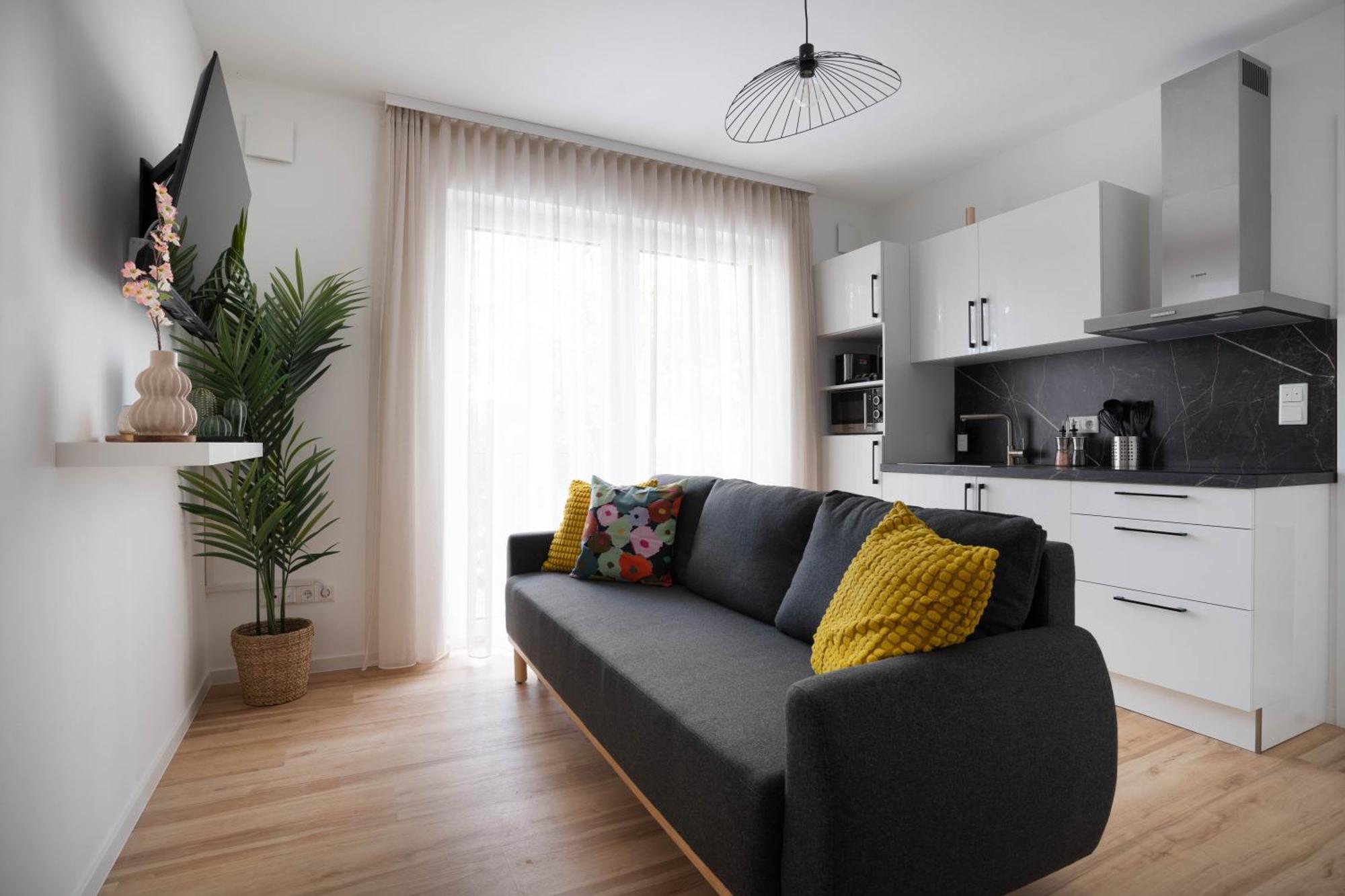 Schoene Apartments In Der Innenstadt I Home2Share ออสนาบรึค ภายนอก รูปภาพ